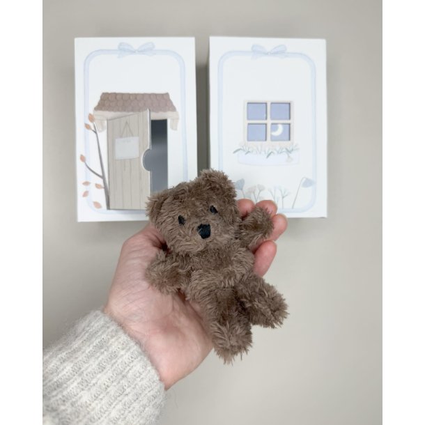 BAMSE I T�NDSTIKS�SKE